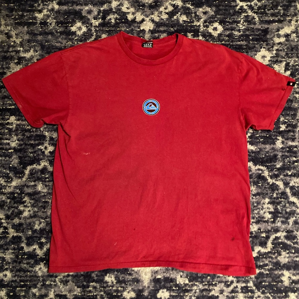 Vintage Distressed Y2K Quiksilver T-Shirt